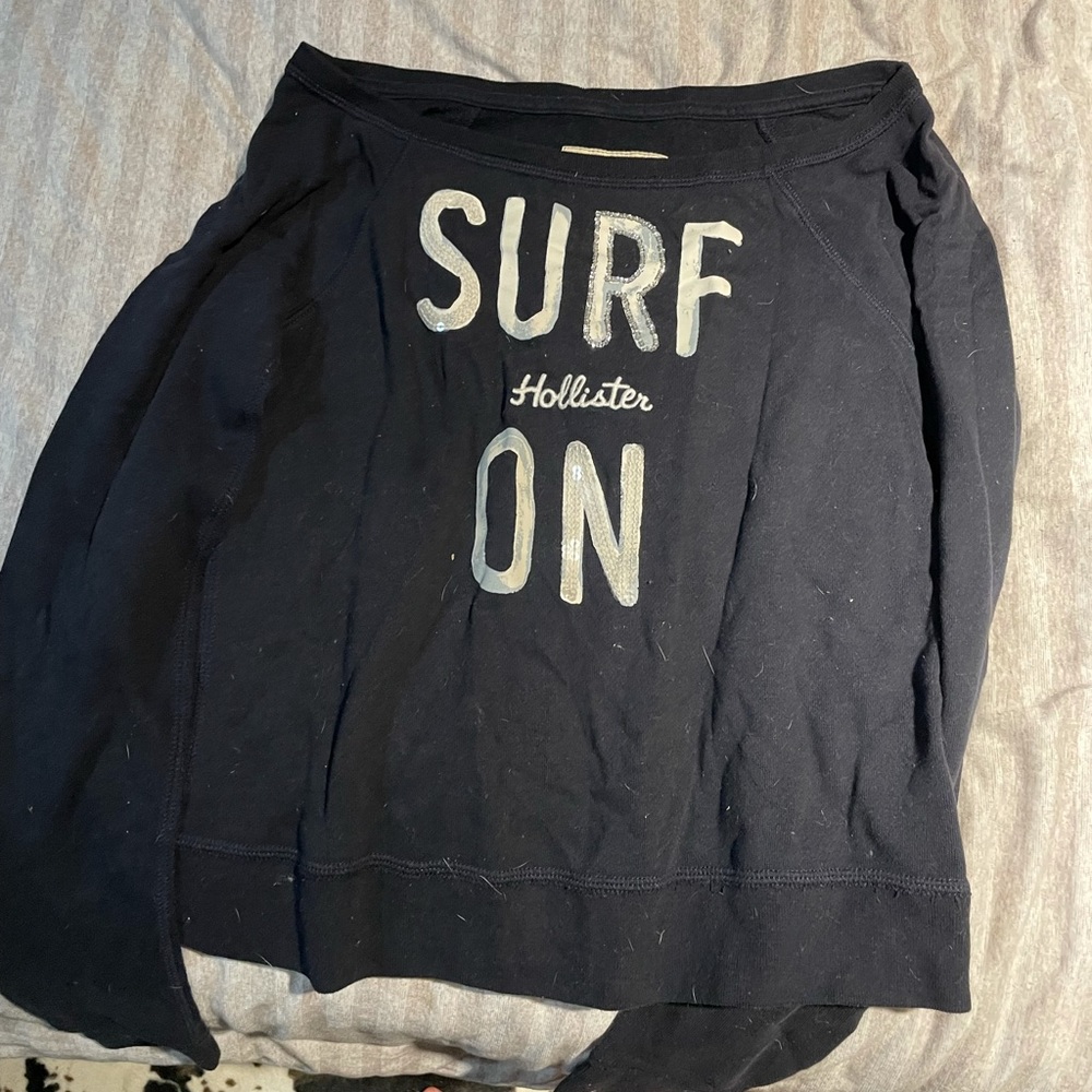 Hollister sweater